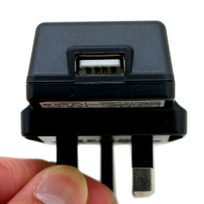 Momax Charger - USB Output