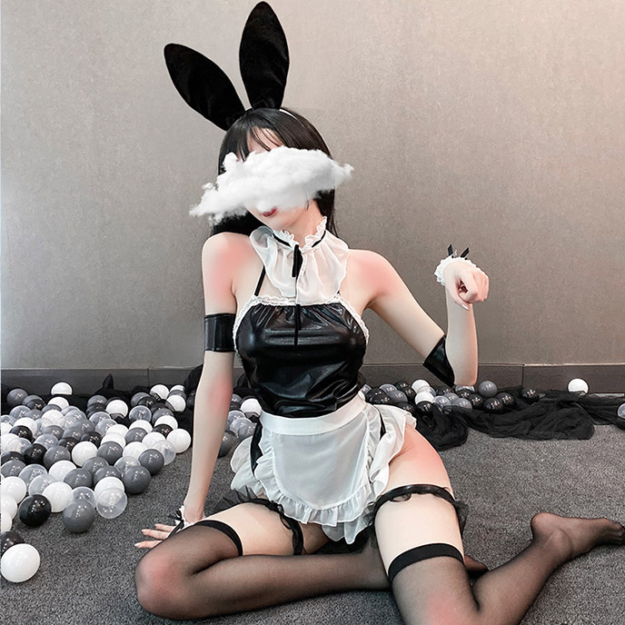 俏皮緊扣-萌兔女僕套裝(黑) FX6991