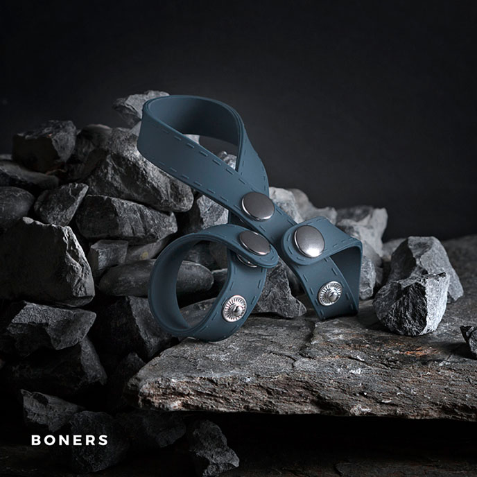 Boners 8-Style Ball Splitter 陰囊拘束器8形